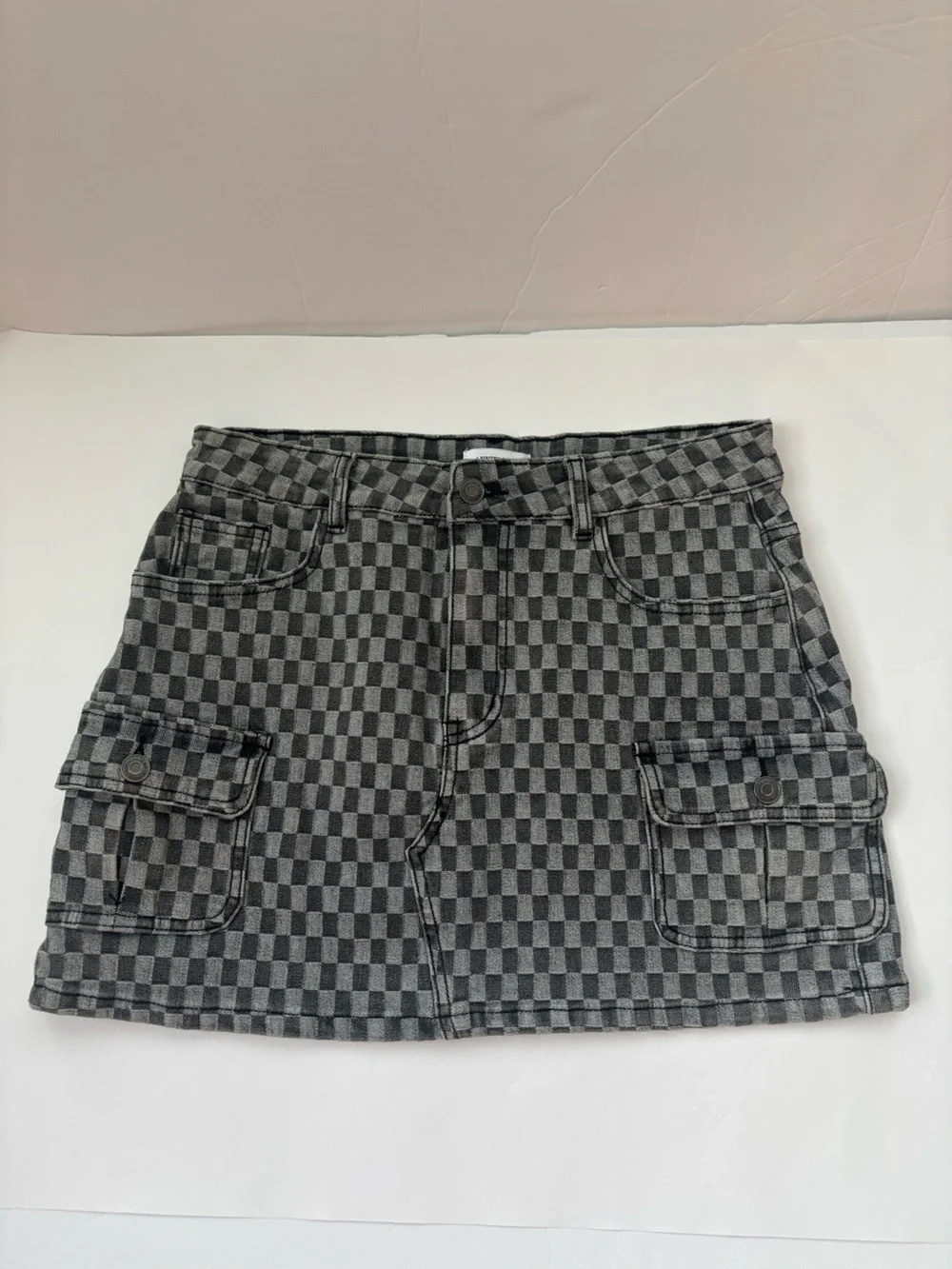 Annie Wear Women's Gray and Black Checkerboard Denim Cargo Mini Skirt Large - Picture 1 of 6